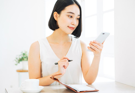 簡単オンライン予約・問診